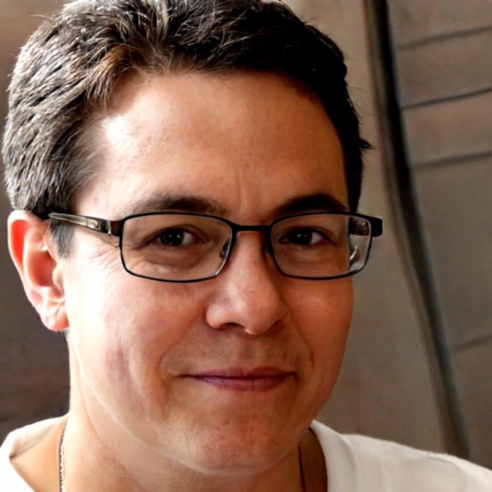 Retrato profesional de Diego Ruiz